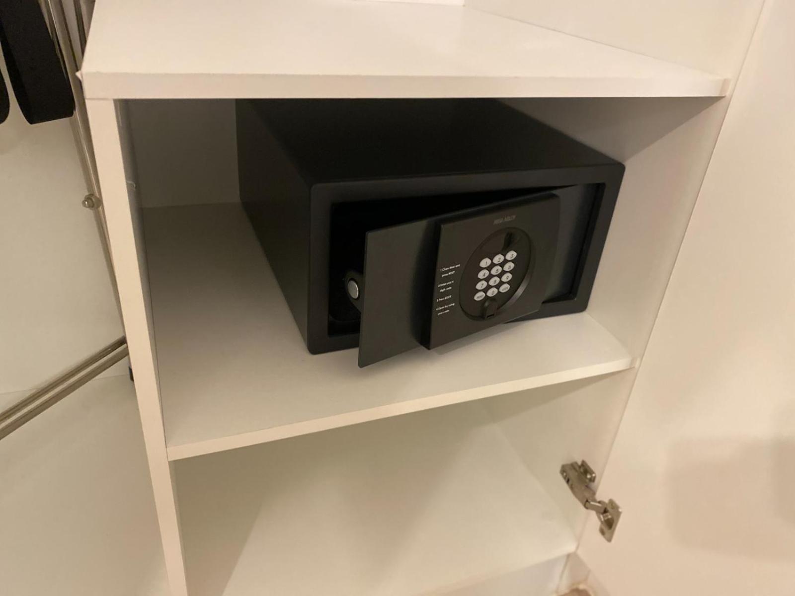 Apartment,1608929836:JPEG